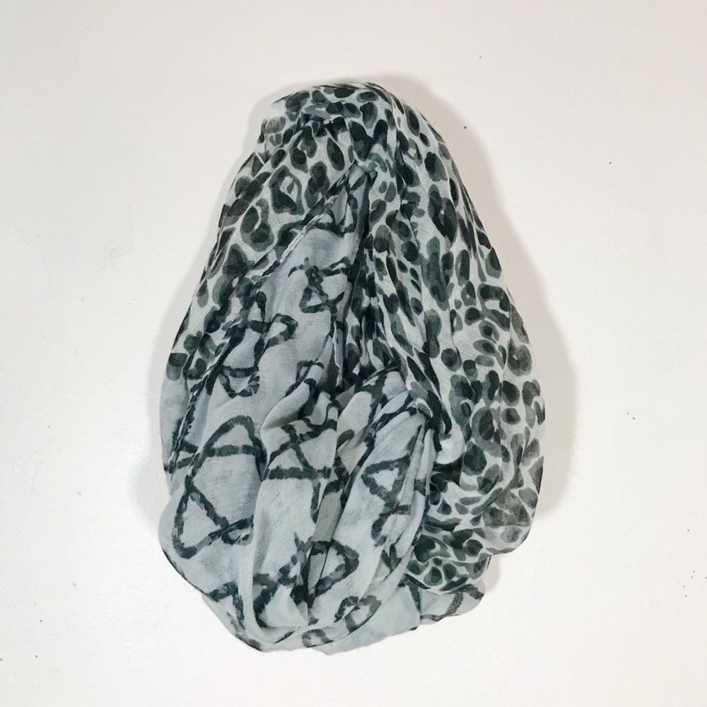 Printed Circle Scarf